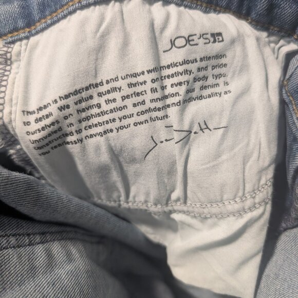 Joe's | The Provocateur Petite Bootcut jean In a Blink Blue - Picture 11 of 13